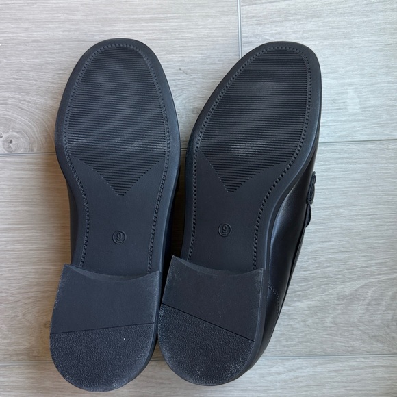 Gap black loafers, size 9 - Picture 5 of 7